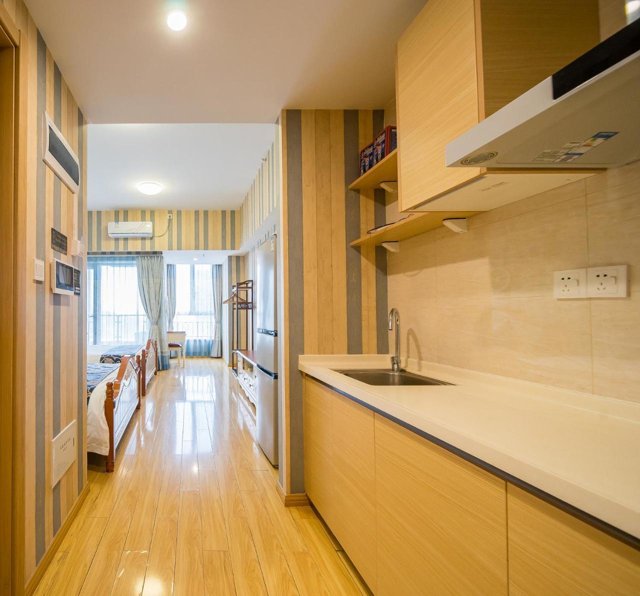 Guangzhou Laiste Aparthotel Science City Greenland Central Plaza Branch - Free Shuttle Bus To Canton Fair Complex During Canton Fair Period Exterior photo