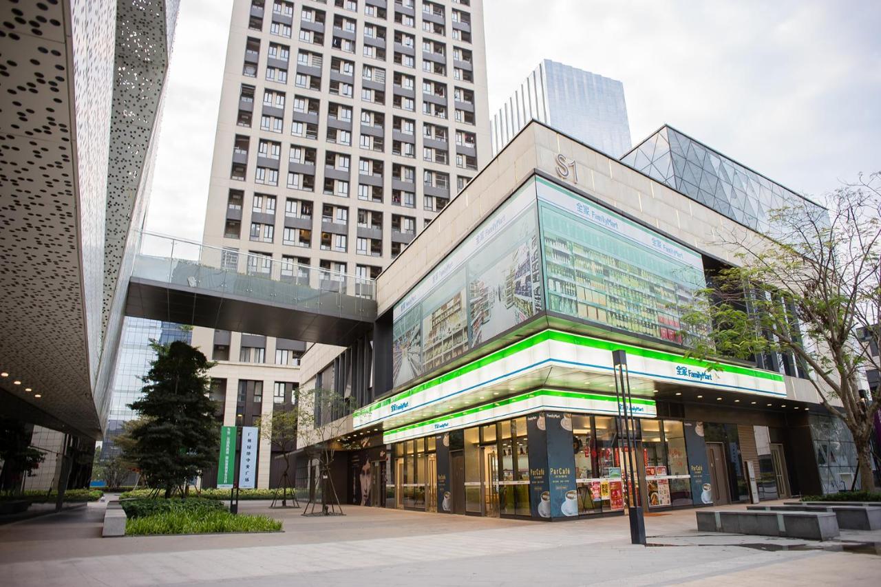Guangzhou Laiste Aparthotel Science City Greenland Central Plaza Branch - Free Shuttle Bus To Canton Fair Complex During Canton Fair Period Exterior photo