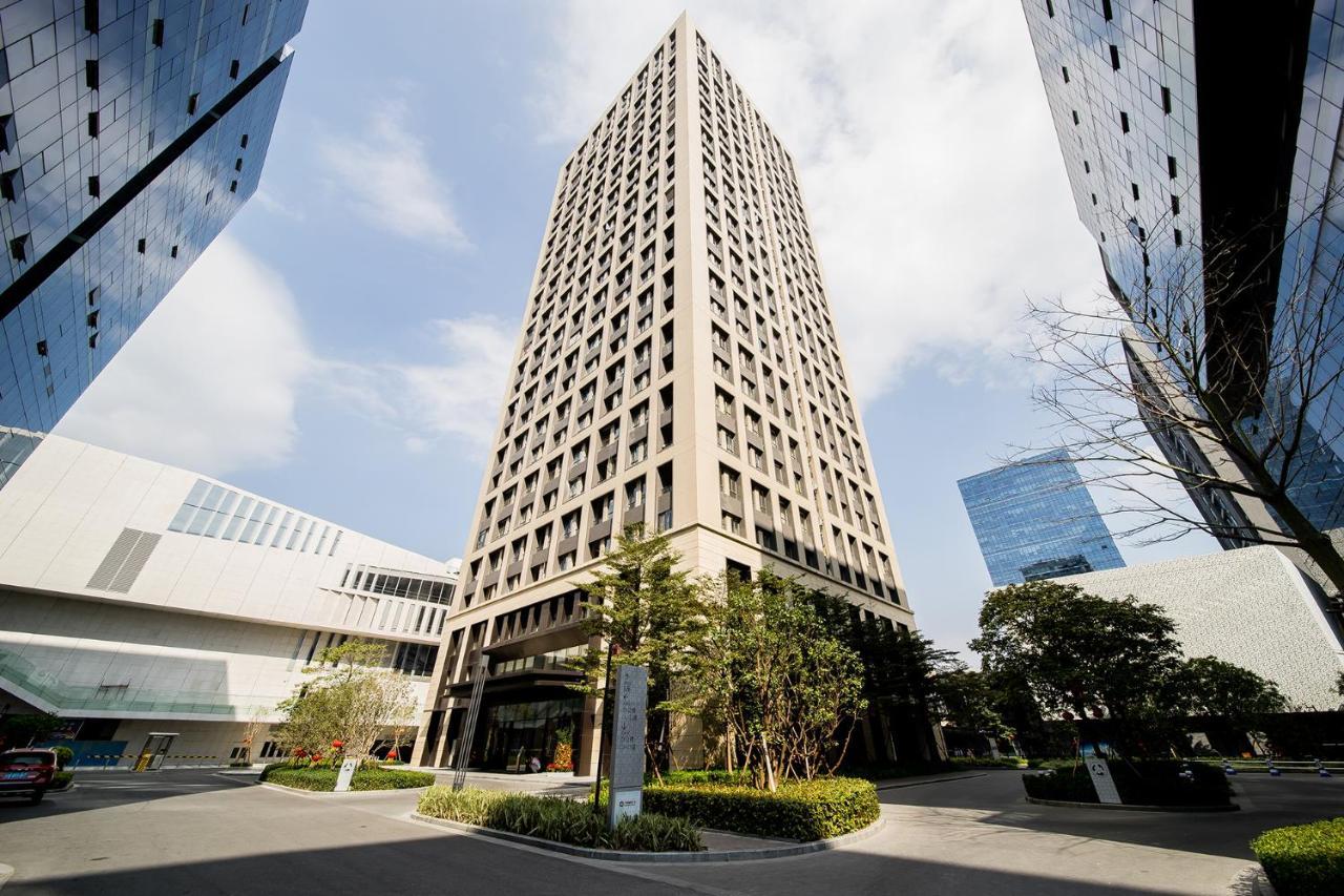Guangzhou Laiste Aparthotel Science City Greenland Central Plaza Branch - Free Shuttle Bus To Canton Fair Complex During Canton Fair Period Exterior photo