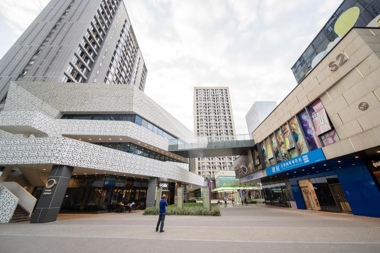 Guangzhou Laiste Aparthotel Science City Greenland Central Plaza Branch - Free Shuttle Bus To Canton Fair Complex During Canton Fair Period Exterior photo